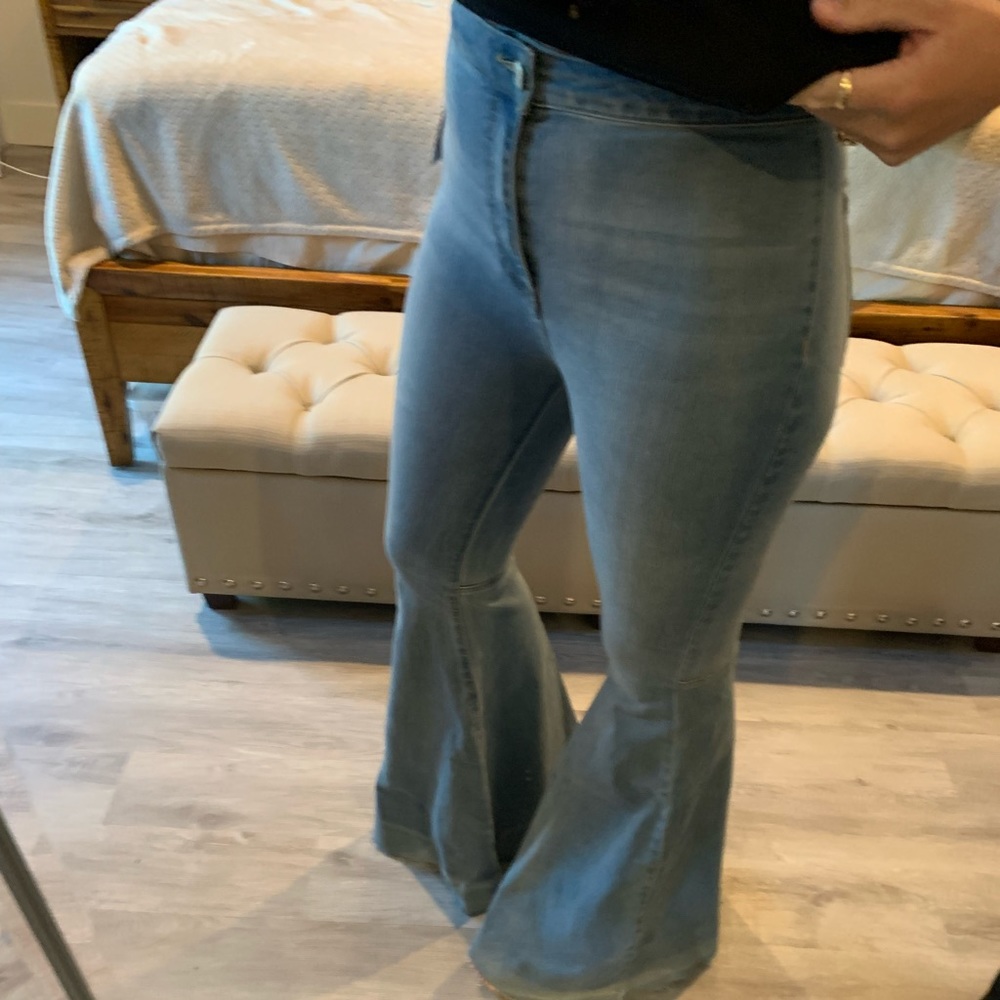 Free people bell bottoms high waisted jeans - Picture 3 of 4